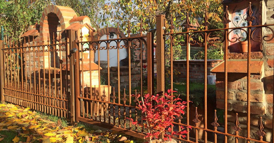 Decorazioni di ruggine per il giardino - decorazioni rustiche per l'autunno